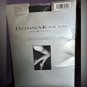 Sheer Thigh High - Black Medium Tall - Donna Karan